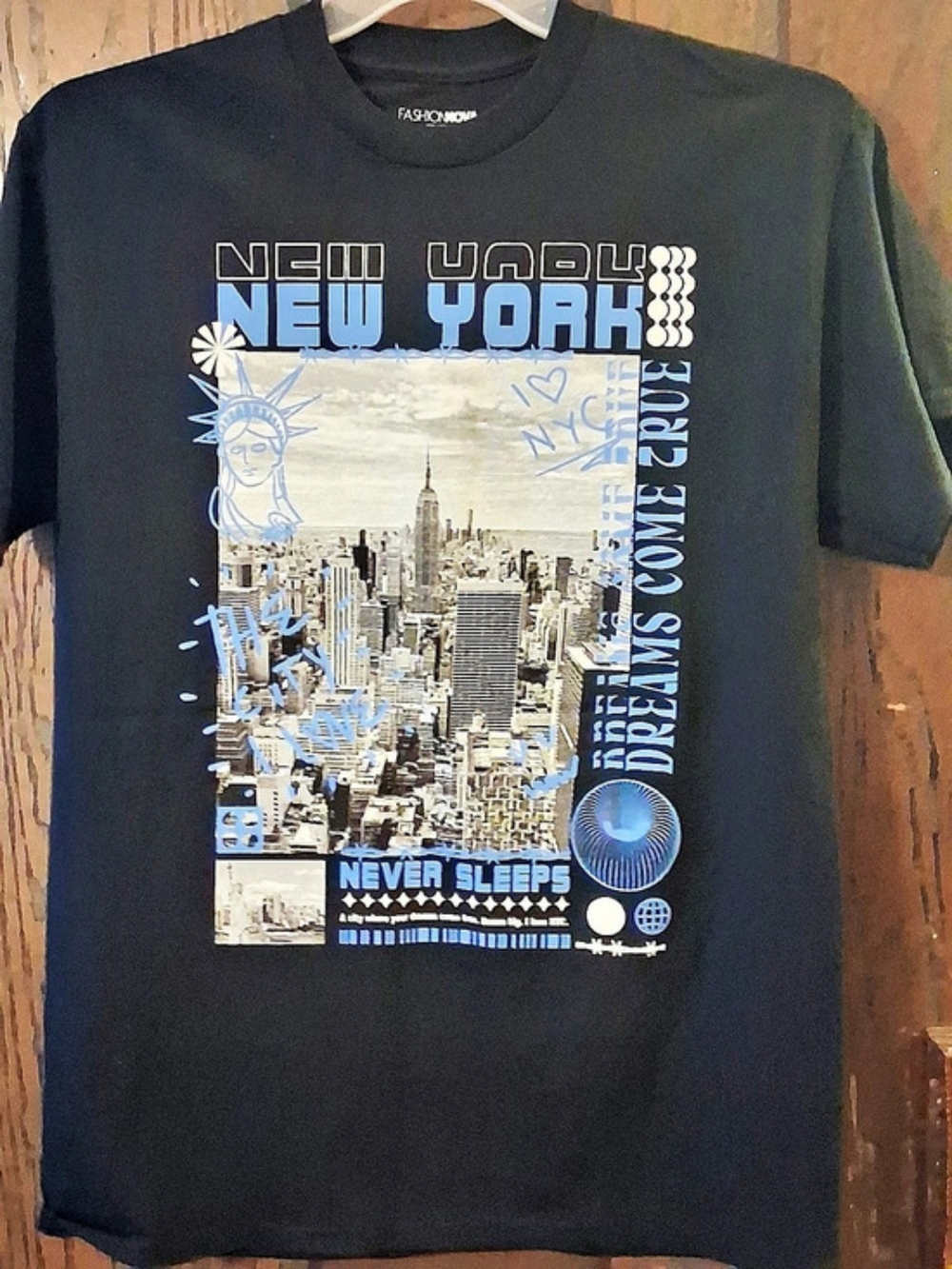 Fashion Nova New York Graphic Short Sleeve Tee